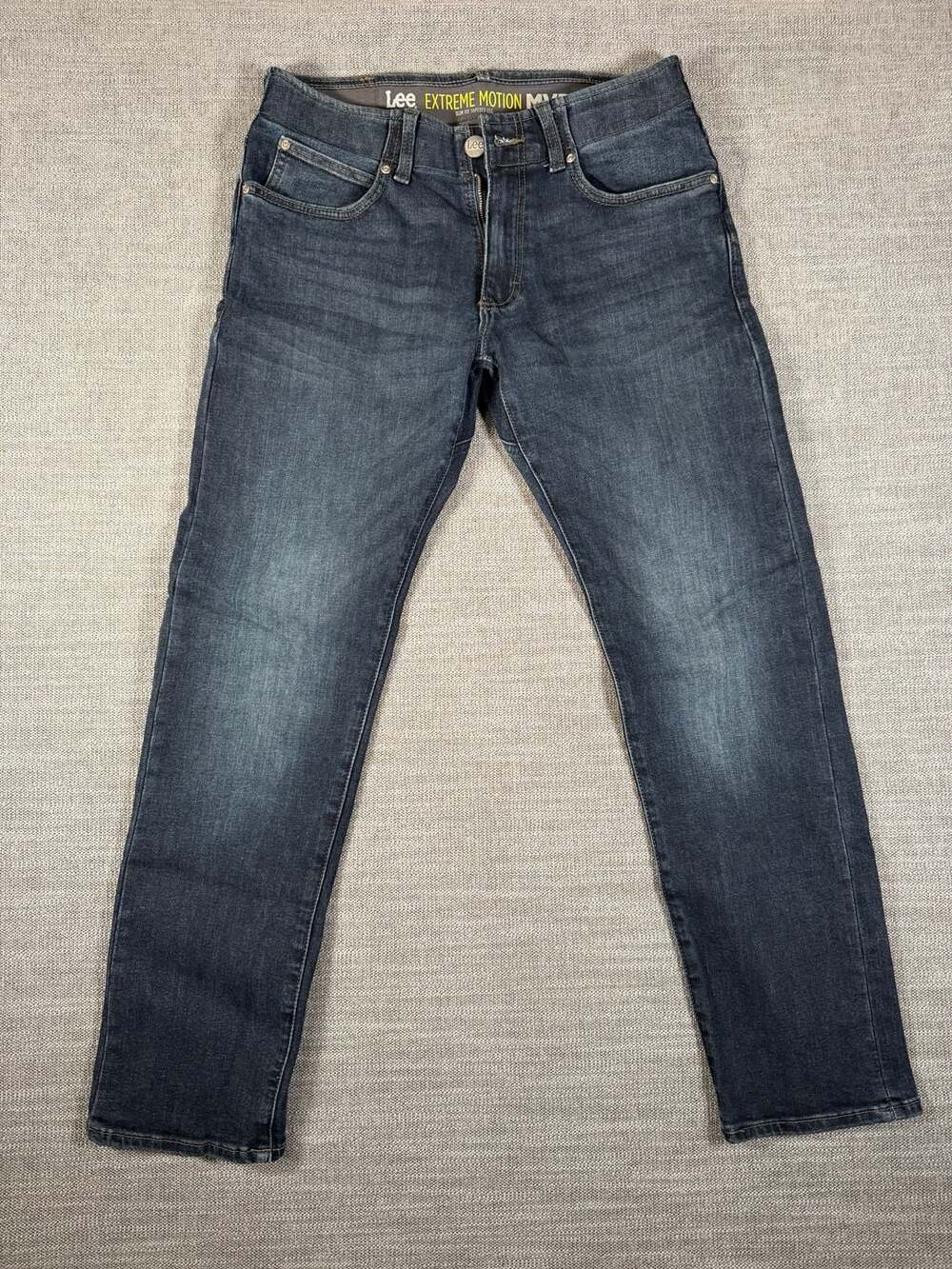 Lee Extreme Motion MVP Slim Fit Tapered Leg Jeans - Dark Wash - 32x30